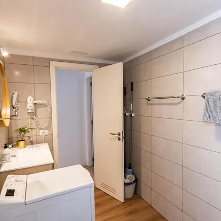 Canaima Corner With Heated Pool Apartment