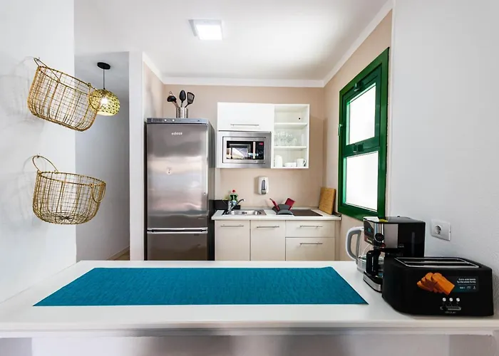 아파트 Canaima Corner With Heated Pool *